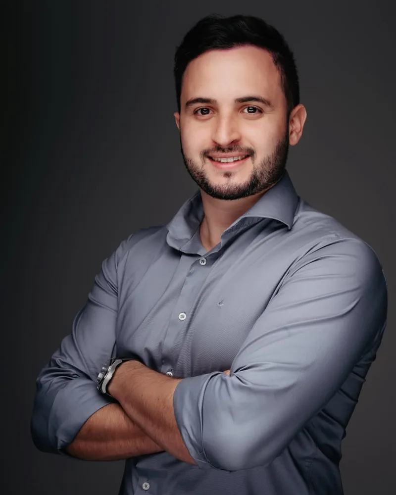 Matheus Melo, corretor especialista no Taj Home Resort